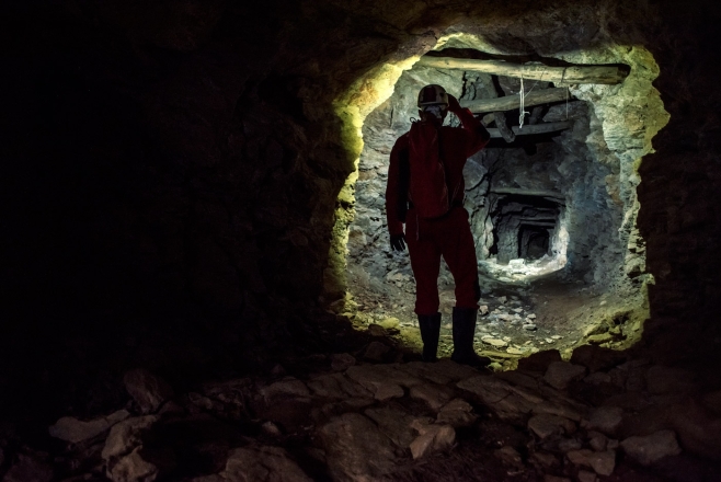 entering Kamariza mine